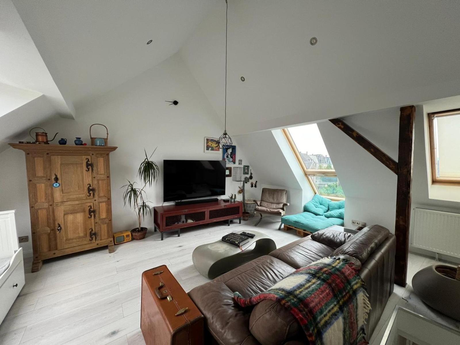 Wu Flats Wuppertal