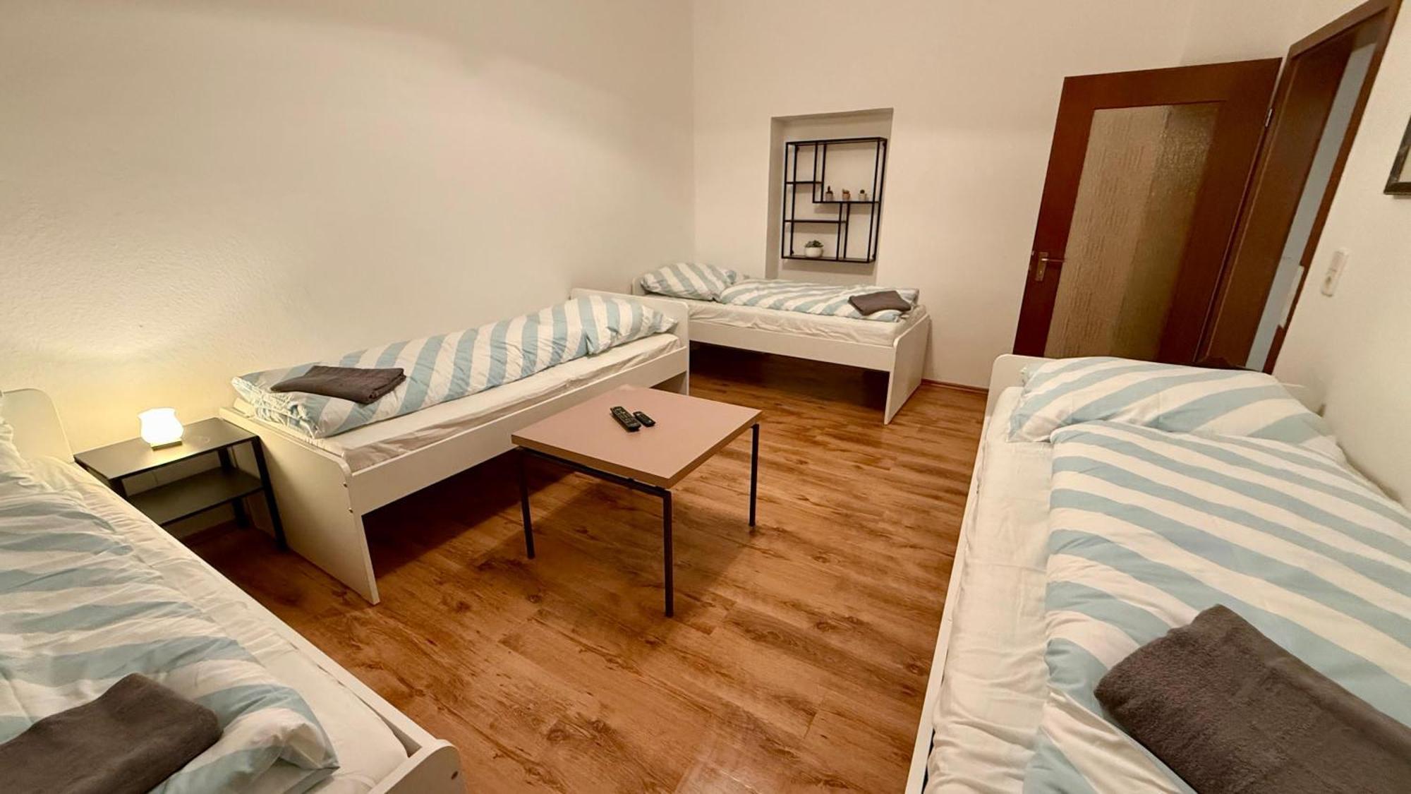 Wu Flats Wuppertal
